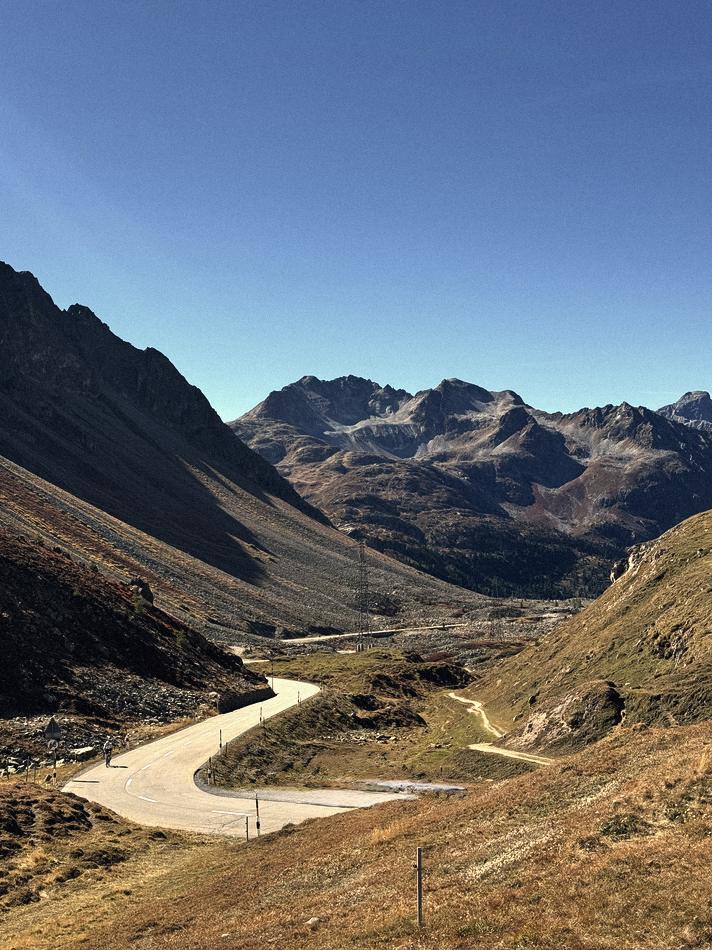 Sur les routes des Alpes