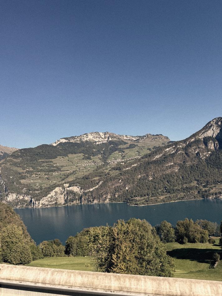 Sur les routes des Alpes